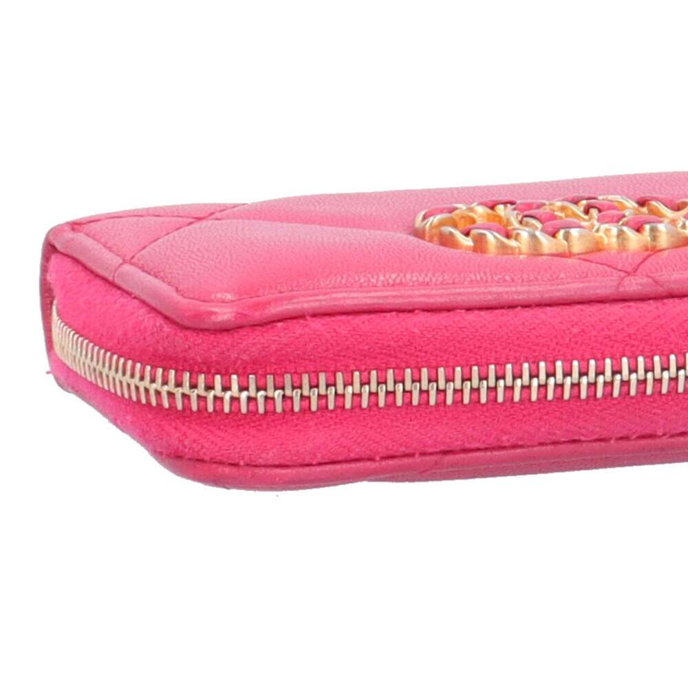 CHANEL Pink Lambskin Leather Wallet - Picture 6 of 10